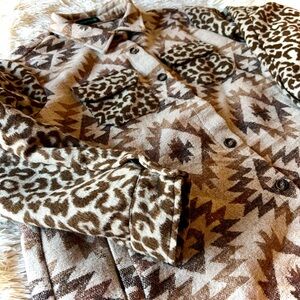 Women's Brown Leopard Aztec Patterned Button-Up Shacket Western Jacket XL